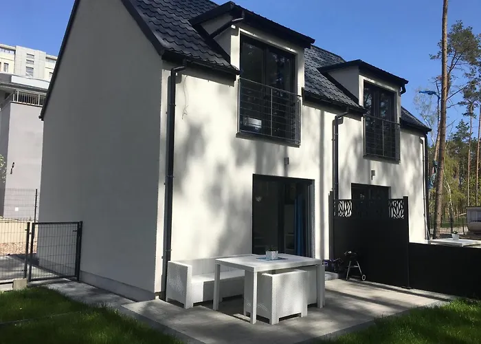 度假居 Domki Meer Dziwnowek